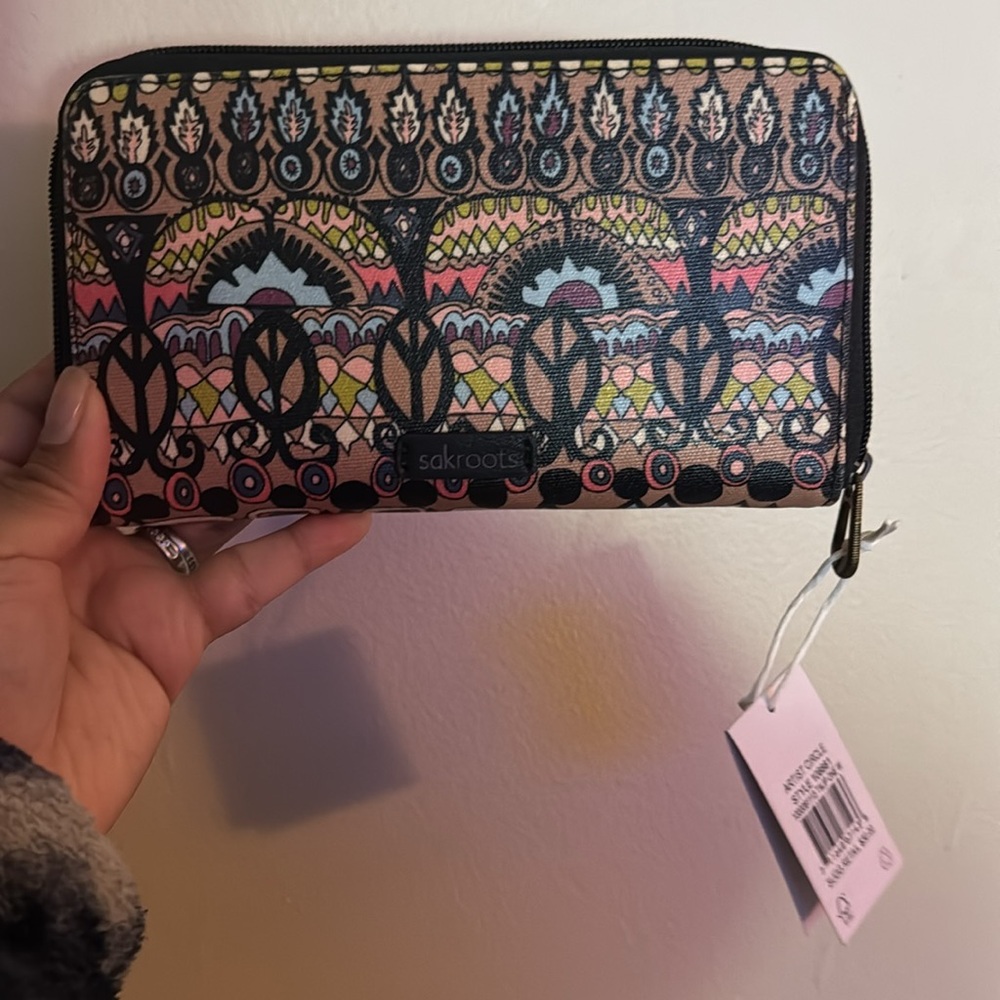 Sakroots Black and Pink Wallet Zip-Around Bohemian Design